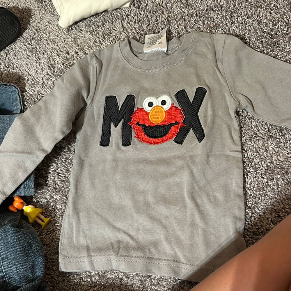 Long sleeve Max shirt Elmo